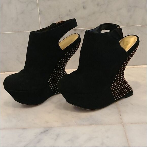 DolceāVitaāBlackĀ SuedeāShoesāsizeā7.5 - Picture 2 of 4